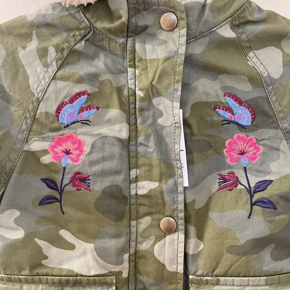 Old Navy Camo Hooded Jacket Floral Butterfly Embroidered Girls Size 4T NWT